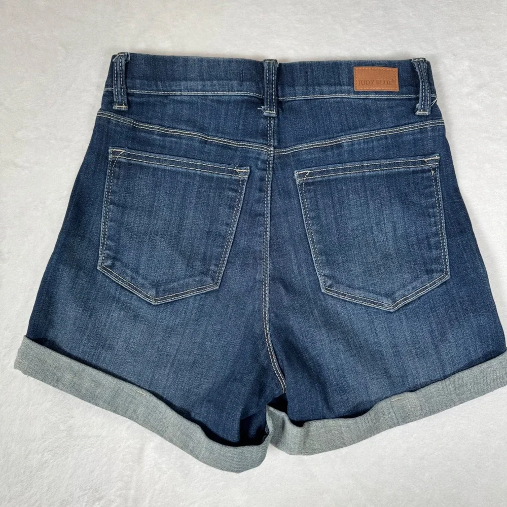Judy Blue Dark Wash Pull On Cuffed Denim Shorts Small S JB150139 | Hi Waist Jean